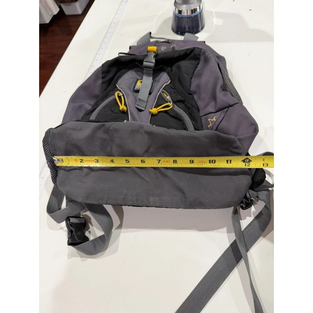 Mountainsmith Sidewinder Backpack Grey Black Hiking Daypack Travel Bag
